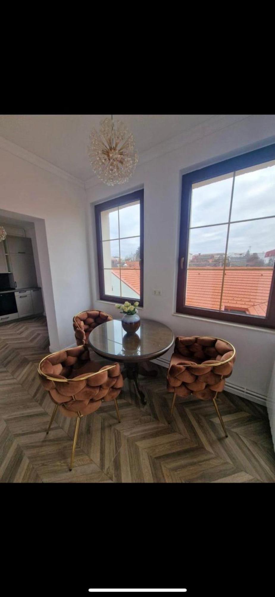 Rennes Apartment Sibiu Bagian luar foto